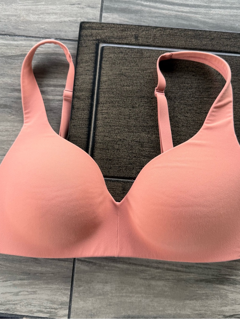Athleta Seamless Molded Bra in Dusty Rose